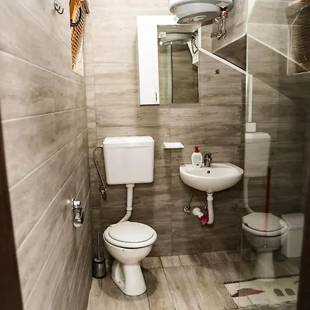 Modra Rijeka Aparthotel Glavaticevo